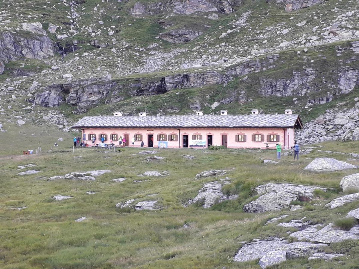 Villa Rifugio Casa Di Caccia à Noasca Extérieur photo